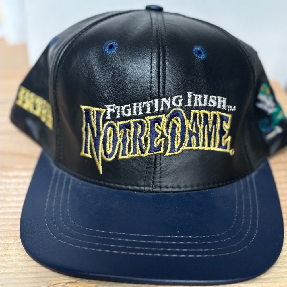 🔥 Vintage 90’s Notre Dame Fighting Irish Black Leather Embroidered Hat Rare OS